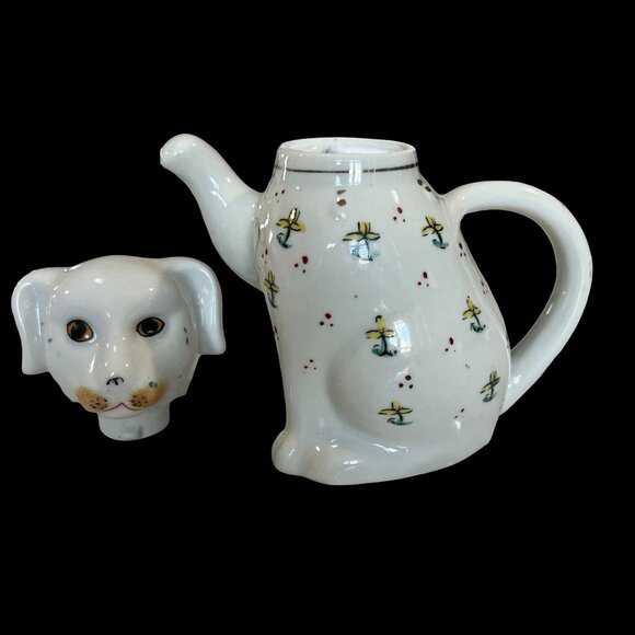 Vintage Ceramic White Puppy Dog Teapot / Creamer 5-3/4" Tall Raised Paw Spout - Picture 8 of 13